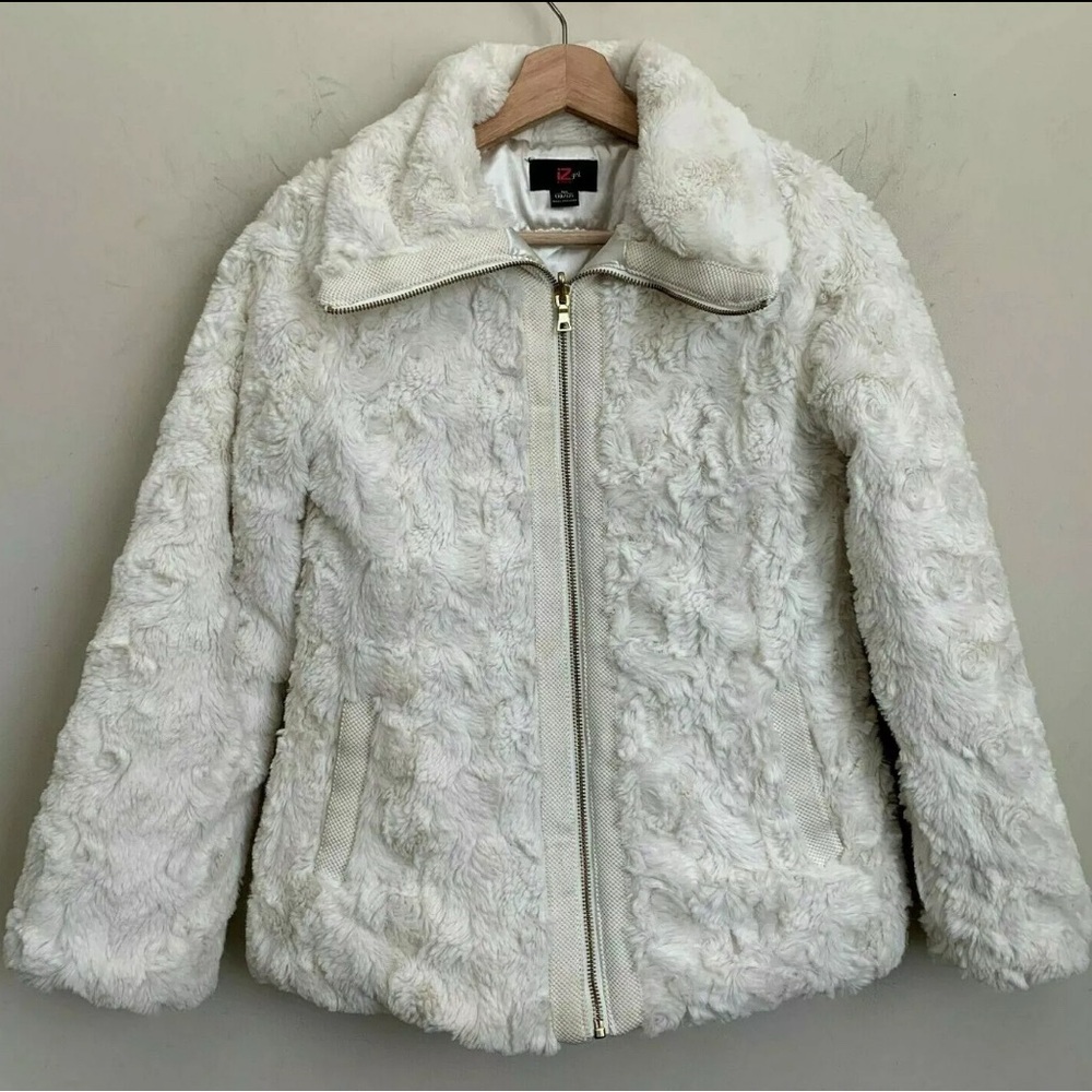iZ Byer Girl Jacket Zip Front Ivory Fake Fur Pockets Lined Size M (10-12)